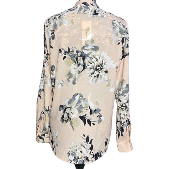 NWT Calvin Klein Pink Floral Rose Button Down Rolled Cuff Long Sleeve Blouse - Picture 2 of 13
